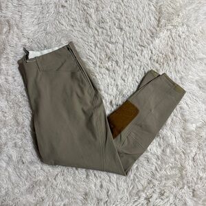 Women’s Size 34R Tan Tailored Sportsman Knee Patch Horseback Riding Breeches